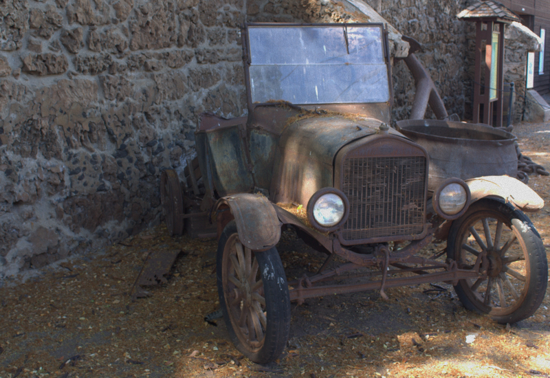 Illustration for article titled A True Jalopy - Maui Style